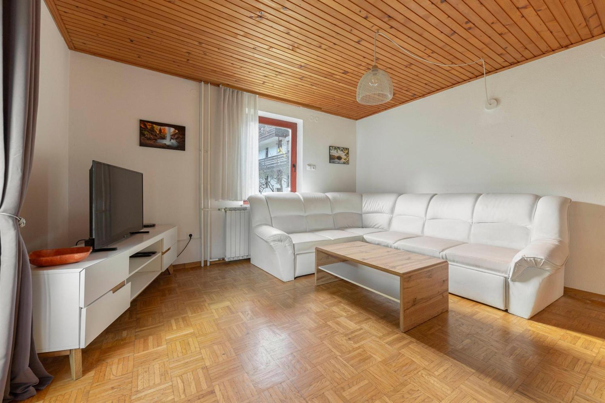 Appleby Apartments Kersnik Бохінь Екстер'єр фото