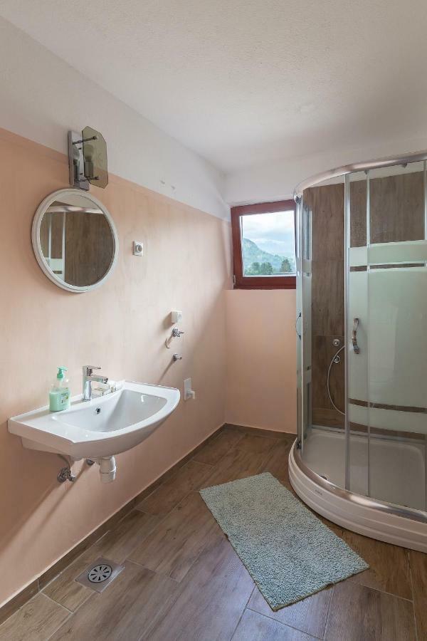 Appleby Apartments Kersnik Бохінь Екстер'єр фото